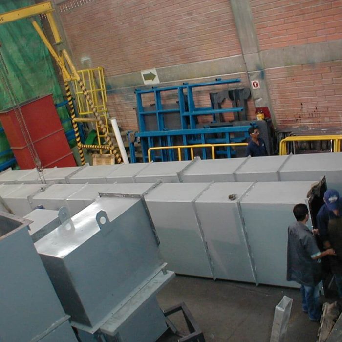 Galeria Elevadores de Cangilones 13 DYF